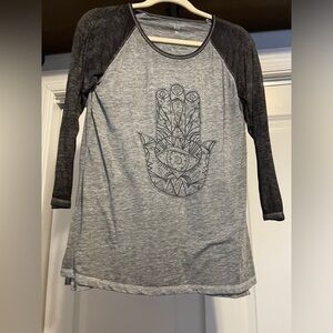 Size Med Baseball Style Tee Zoe+Liv